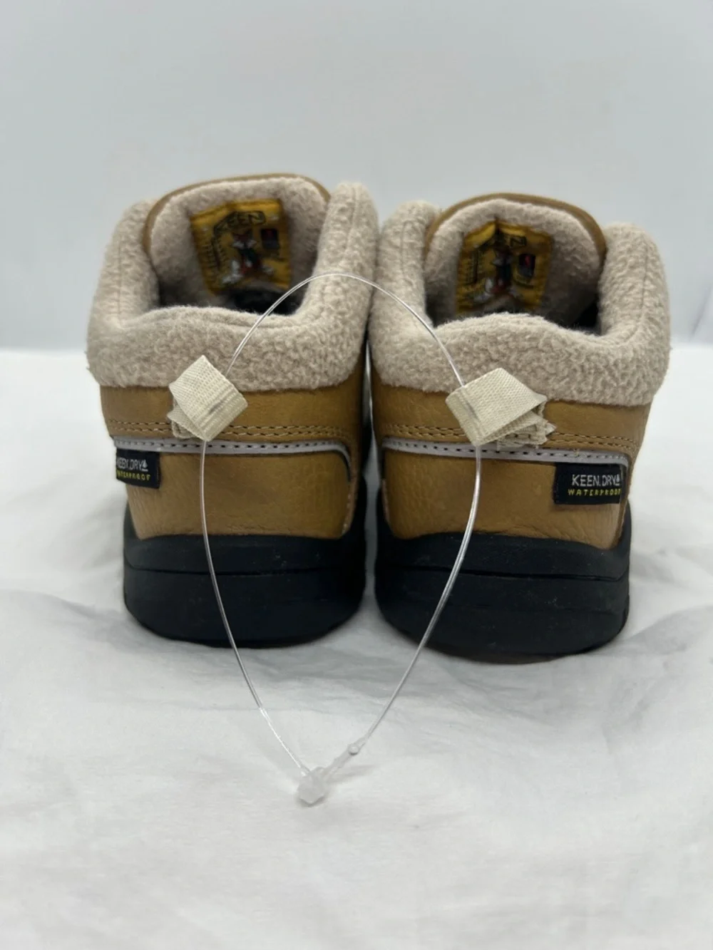 Keen Toddler Boy Sz 5 Beige Touch-Fasten Insulated Fleece Waterproof Ankle Boots